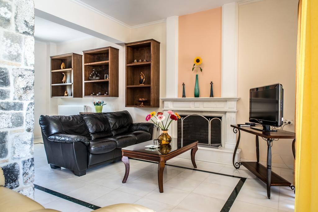 Erodios Villas 1 Gerani  Bagian luar foto