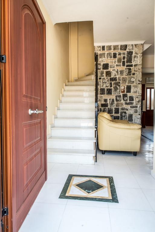 Erodios Villas 1 Gerani  Bagian luar foto