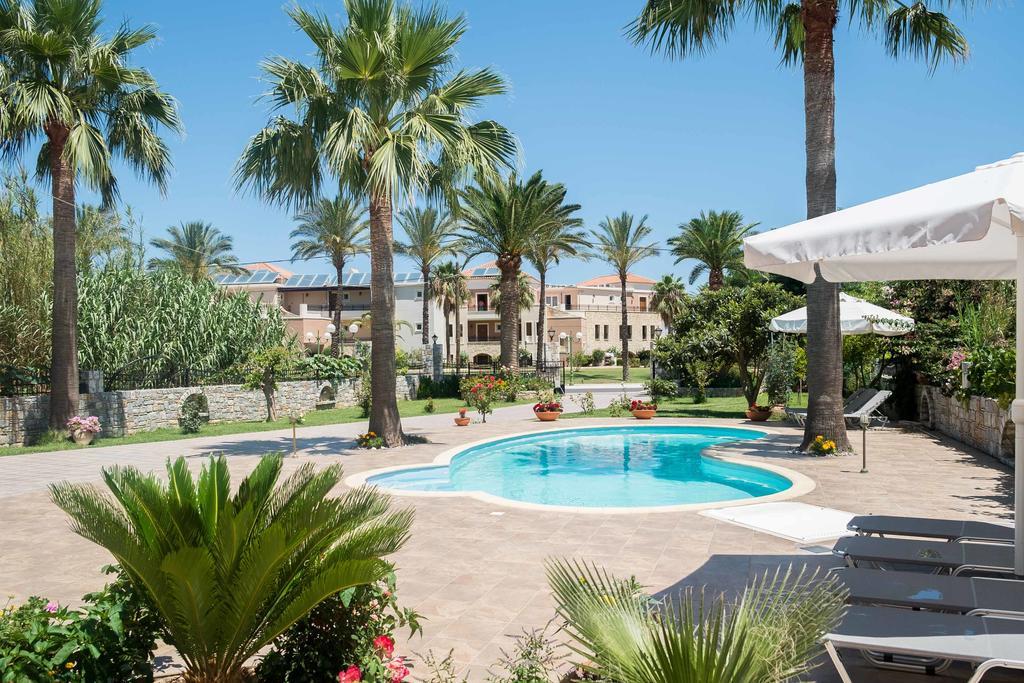 Erodios Villas 1 Gerani  Bagian luar foto