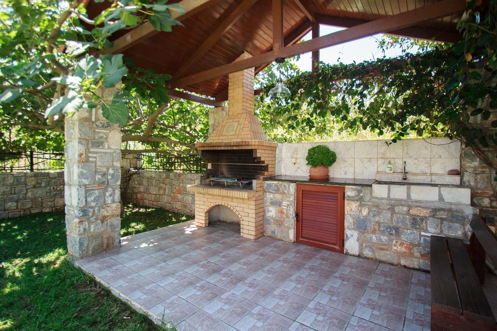 Erodios Villas 1 Gerani  Bagian luar foto
