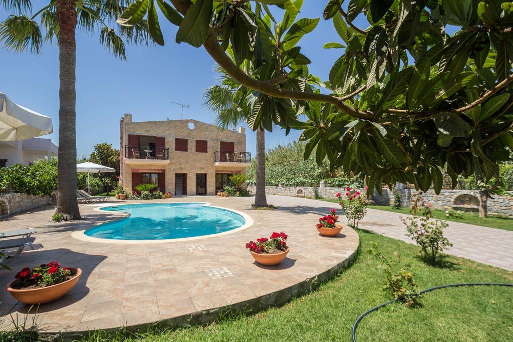Erodios Villas 1 Gerani  Bagian luar foto